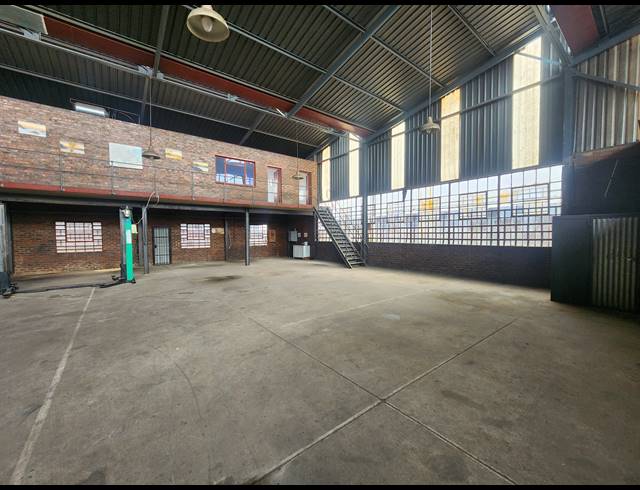 600M² WAREHOUSE TO LET IN DELVILLE